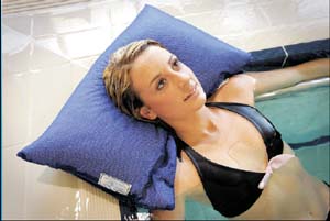 Aquafit Corner Pillow with Straps